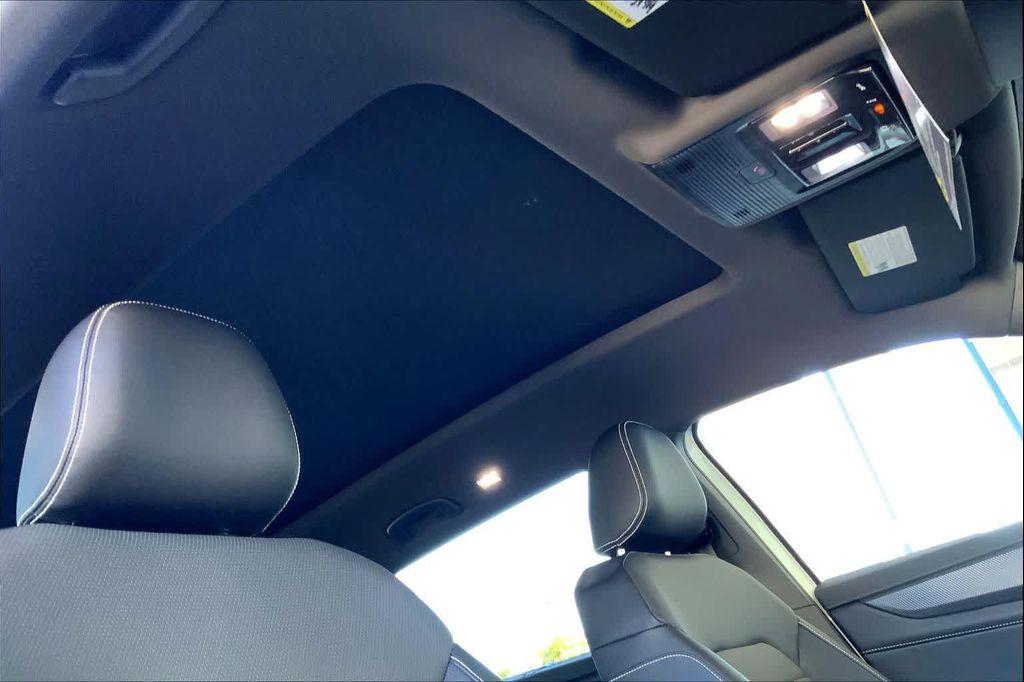 new 2026 Volkswagen Atlas Cross Sport car, priced at $51,718