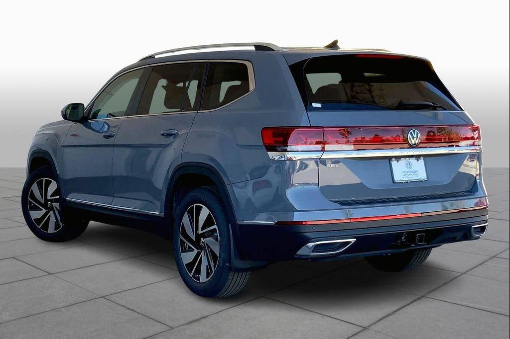 new 2025 Volkswagen Atlas car, priced at $49,878