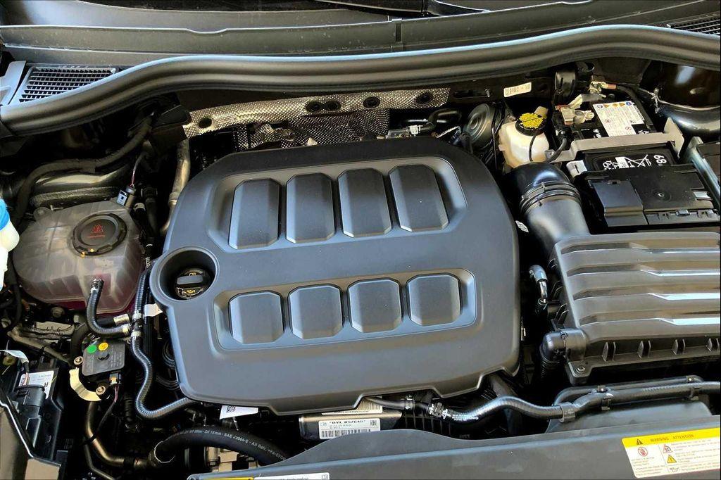 new 2025 Volkswagen Tiguan car, priced at $35,659