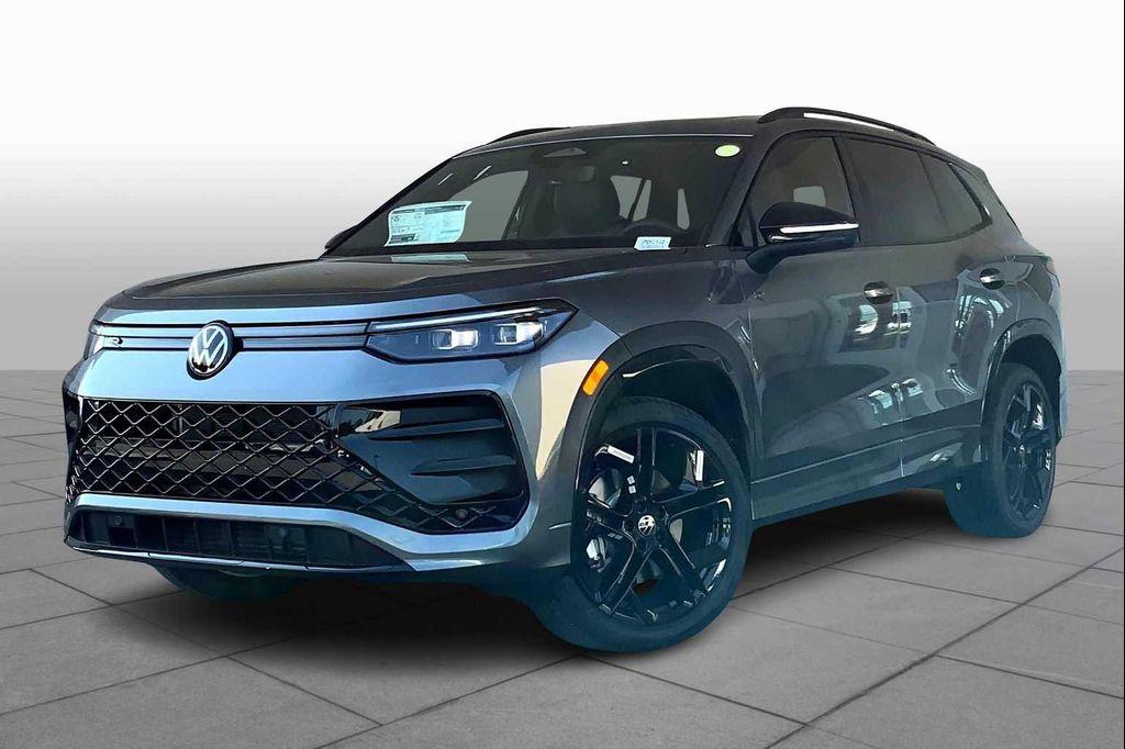 new 2025 Volkswagen Tiguan car, priced at $35,659