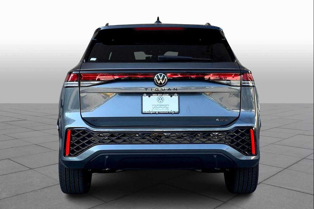 new 2025 Volkswagen Tiguan car, priced at $35,659