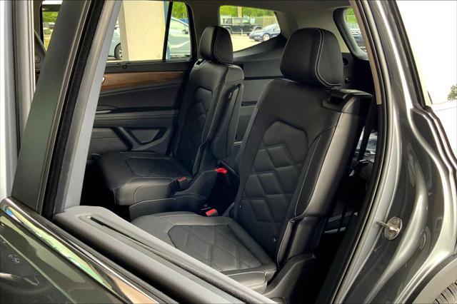 new 2025 Volkswagen Atlas car, priced at $45,436