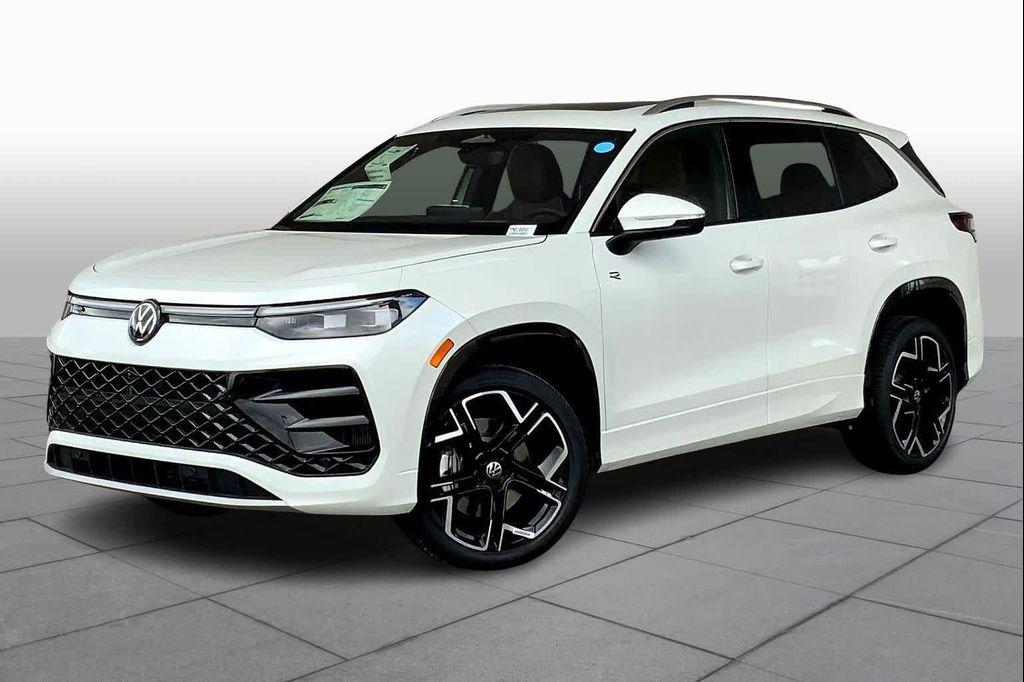 new 2026 Volkswagen Tiguan car, priced at $46,032