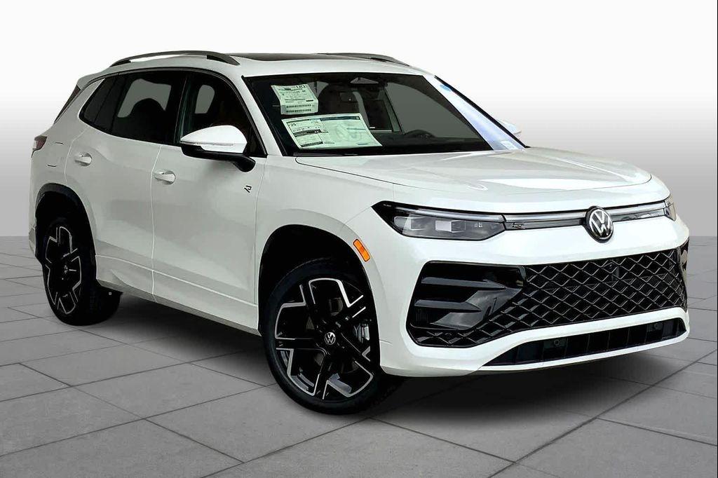 new 2026 Volkswagen Tiguan car, priced at $46,032