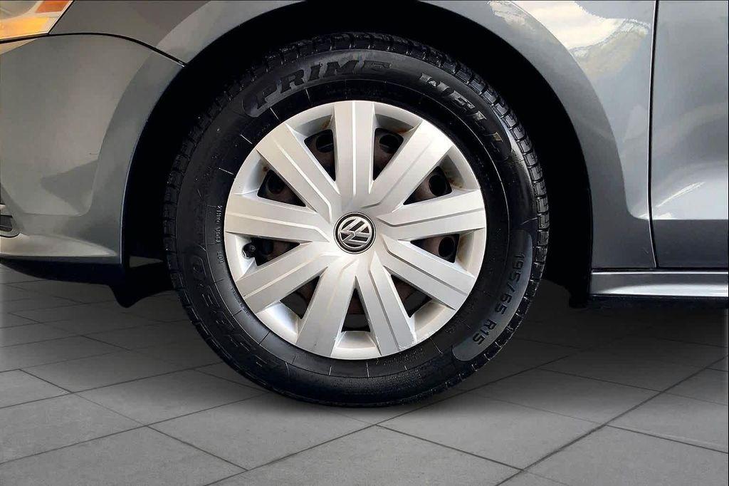 used 2016 Volkswagen Jetta car, priced at $5,963