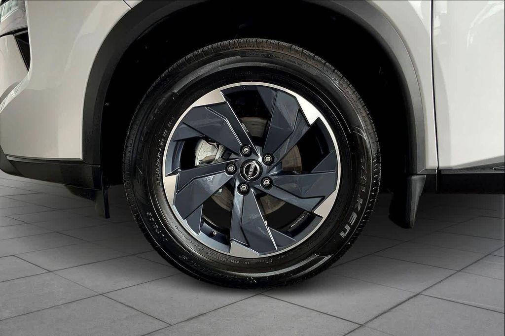 used 2025 Nissan Rogue car, priced at $25,499
