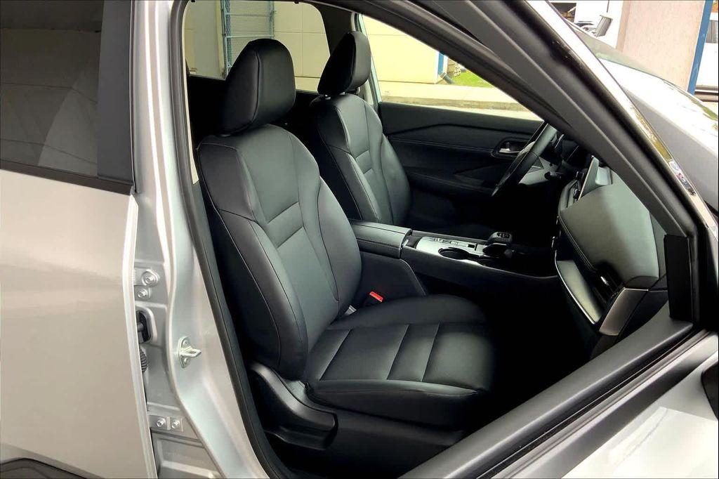 used 2025 Nissan Rogue car, priced at $25,499