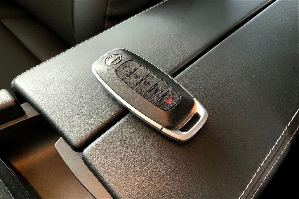 used 2025 Nissan Rogue car, priced at $25,499