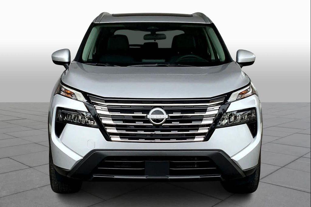 used 2025 Nissan Rogue car, priced at $25,499