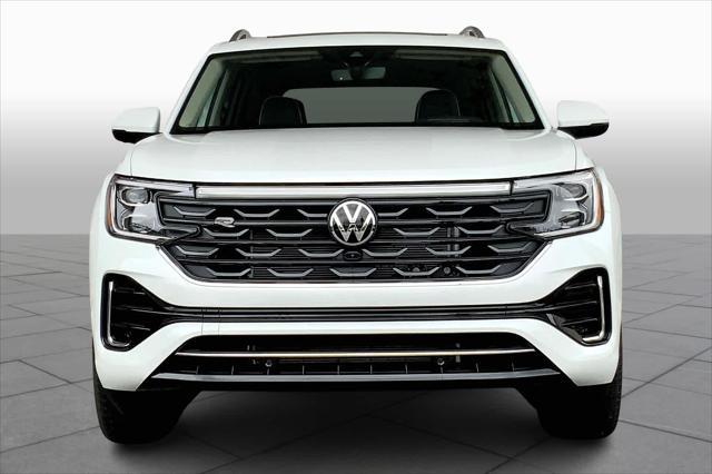 used 2025 Volkswagen Atlas car, priced at $50,955