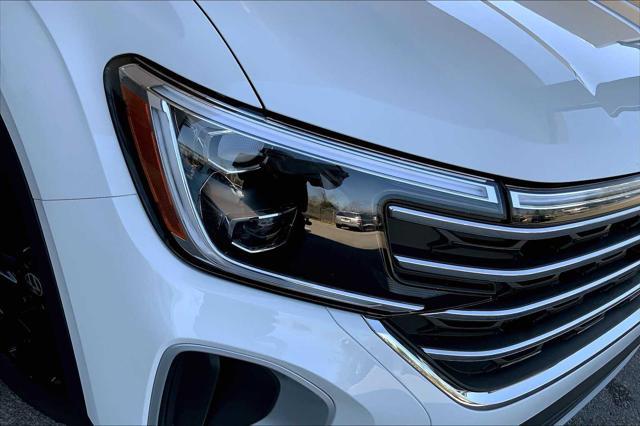 new 2025 Volkswagen Atlas car, priced at $45,509