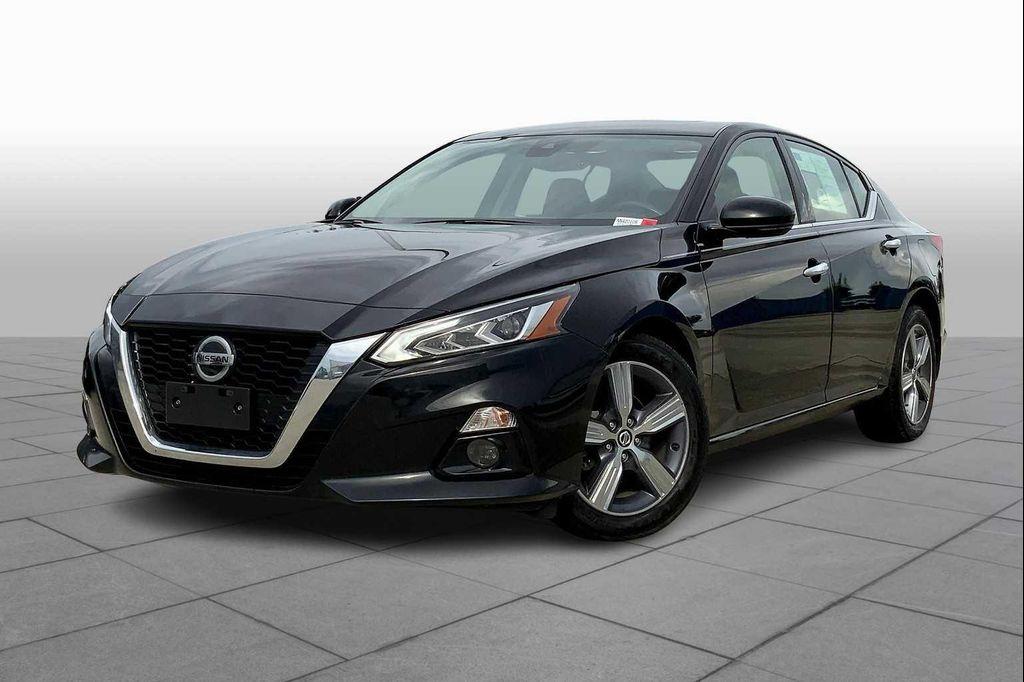 used 2022 Nissan Altima car, priced at $24,999