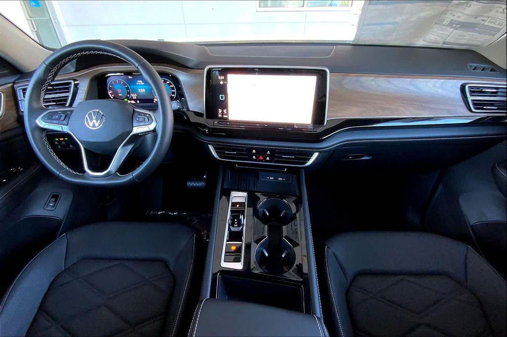 new 2026 Volkswagen Atlas car, priced at $47,871