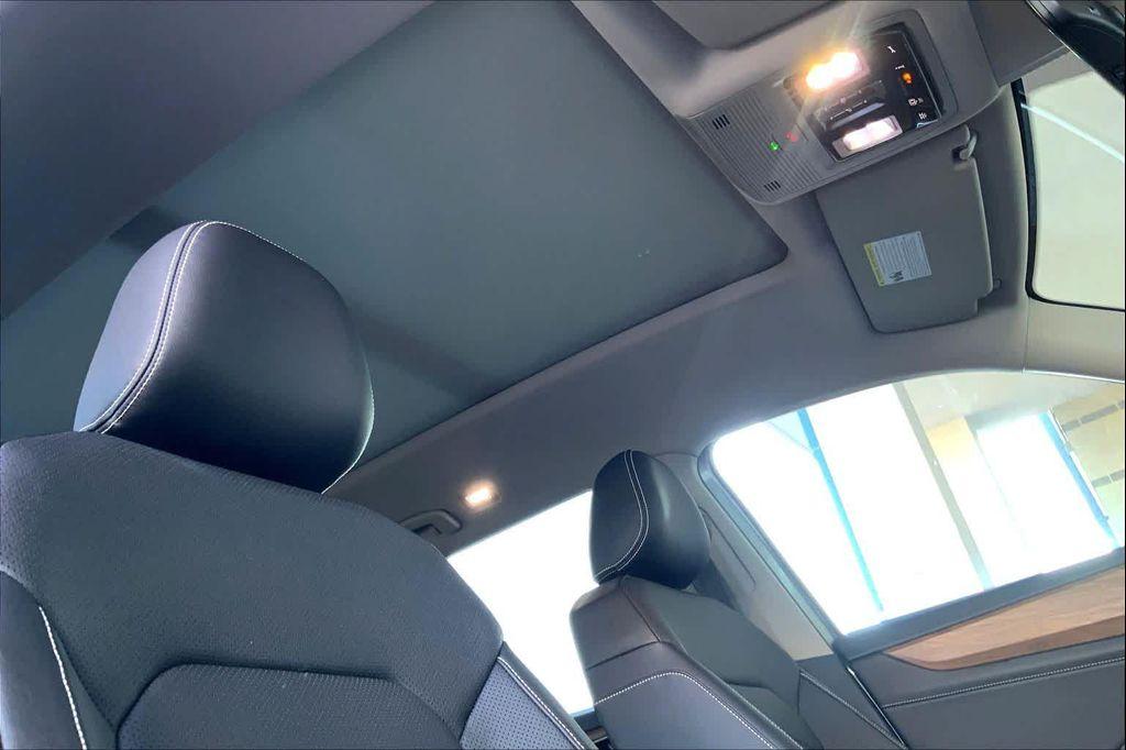 new 2026 Volkswagen Atlas car, priced at $47,871