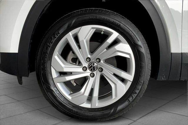 used 2022 Volkswagen Atlas car, priced at $30,963