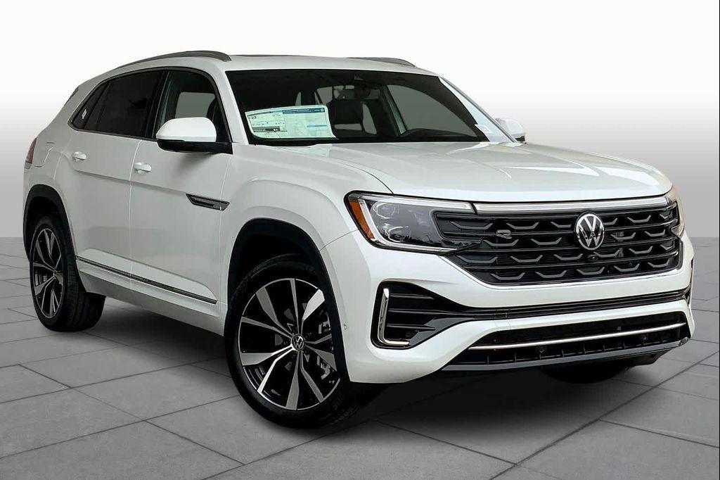 new 2026 Volkswagen Atlas Cross Sport car, priced at $55,182