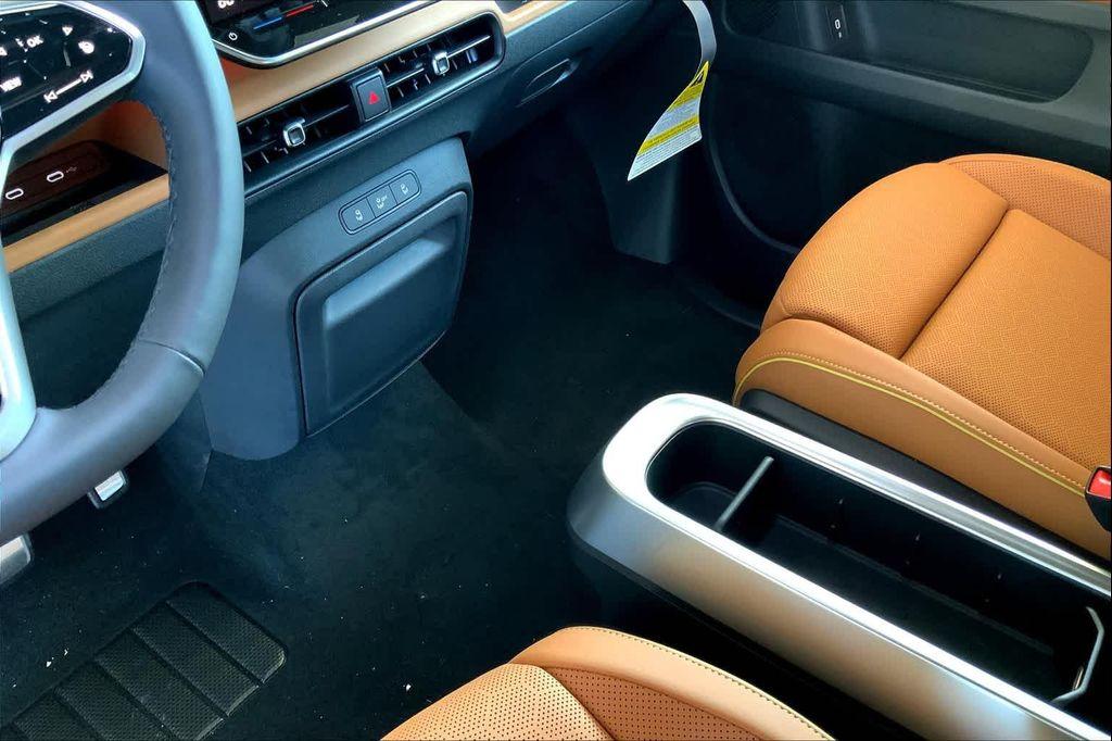 new 2025 Volkswagen ID. Buzz car, priced at $61,645