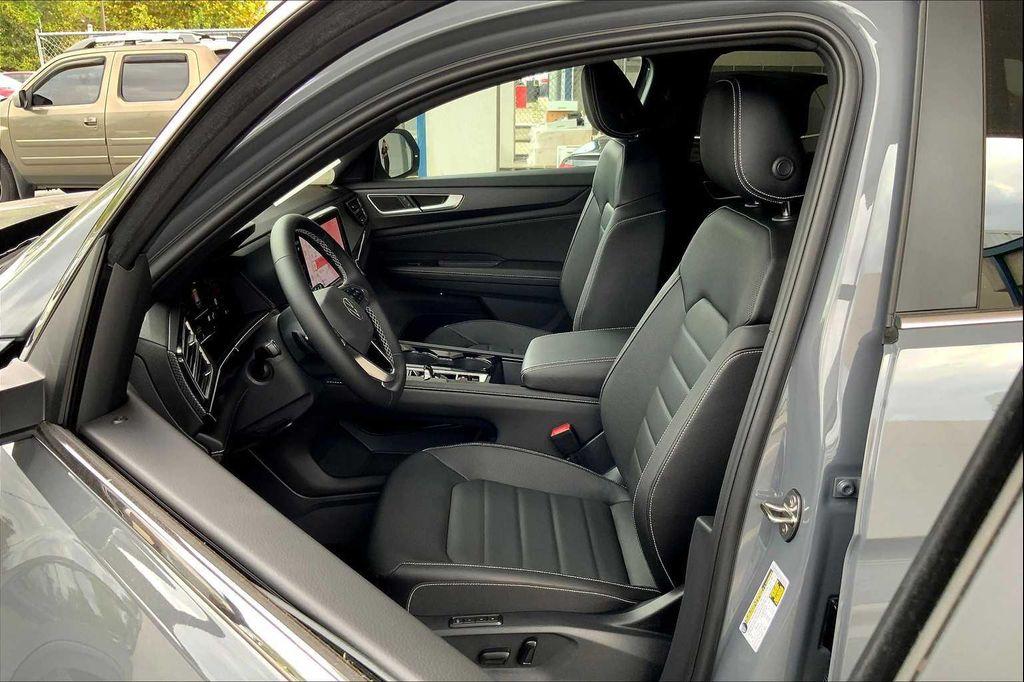 new 2026 Volkswagen Atlas Cross Sport car, priced at $49,887