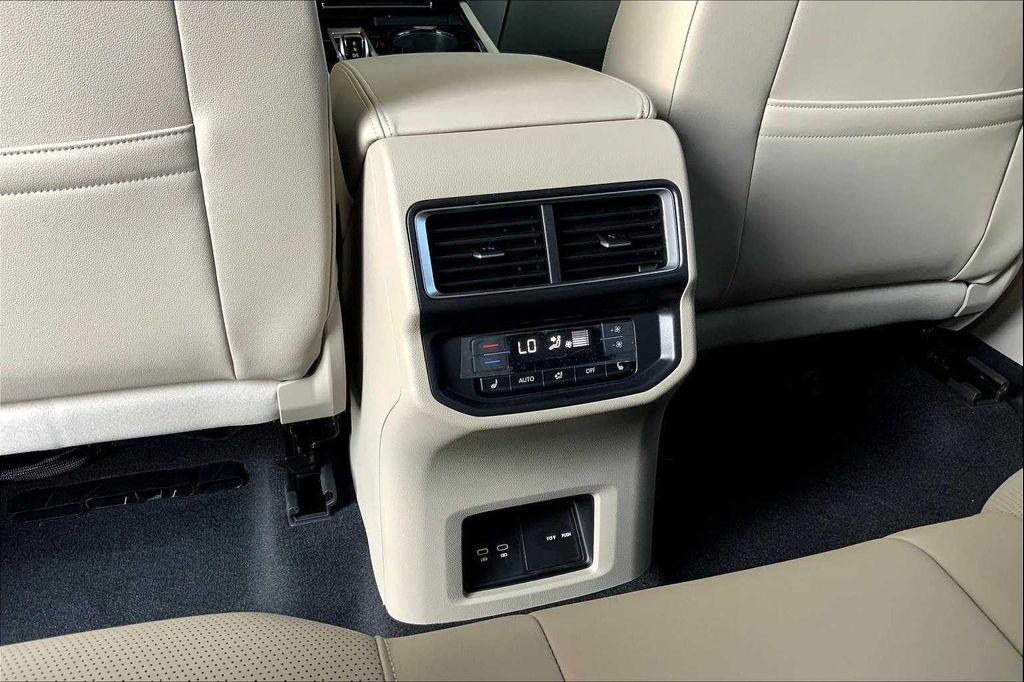 new 2026 Volkswagen Atlas car, priced at $55,073