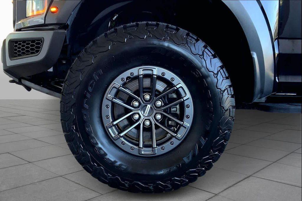 used 2019 Ford F-150 car, priced at $46,999