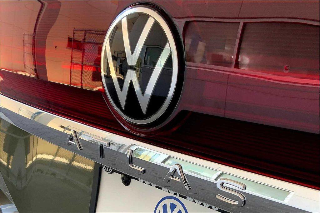 new 2026 Volkswagen Atlas car, priced at $57,128