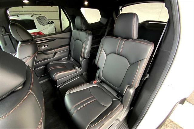 used 2025 Honda Pilot car, priced at $46,999