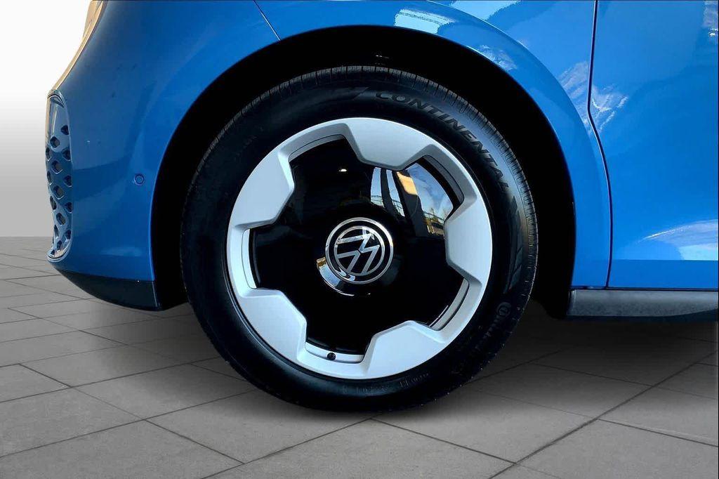 new 2025 Volkswagen ID. Buzz car, priced at $65,540