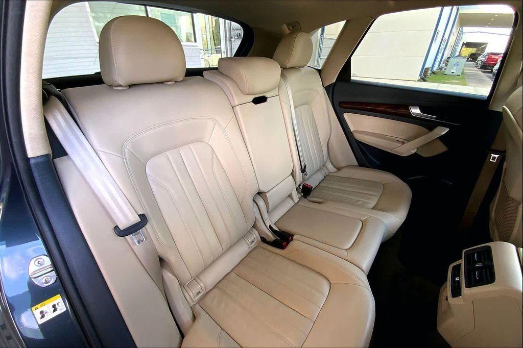 used 2020 Audi Q5 car, priced at $20,408