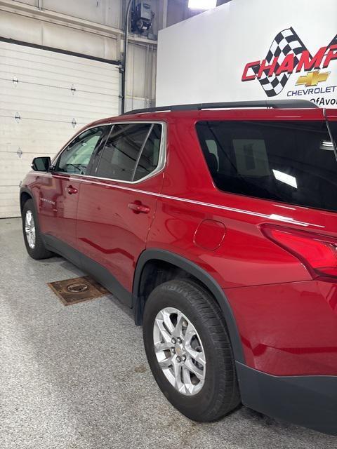 used 2020 Chevrolet Traverse car, priced at $23,678