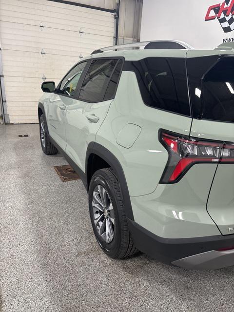 new 2025 Chevrolet Equinox car, priced at $32,323