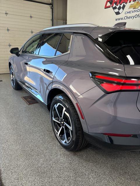 new 2025 Chevrolet Equinox car, priced at $42,785