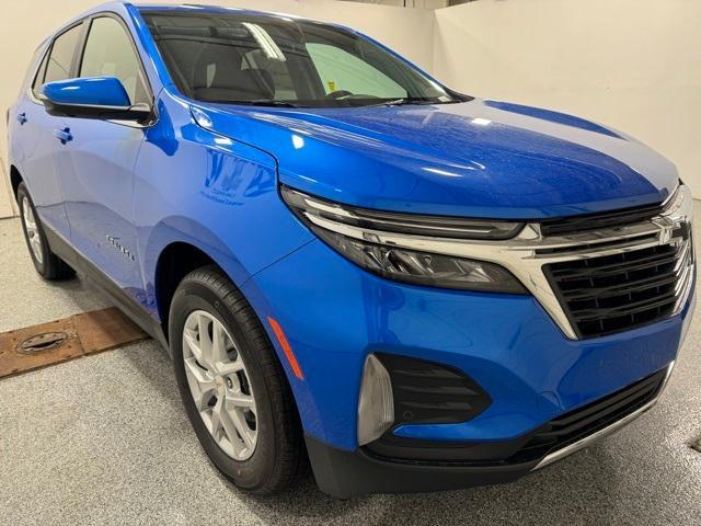 new 2024 Chevrolet Equinox car, priced at $30,257