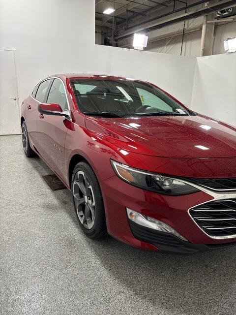 new 2024 Chevrolet Malibu car, priced at $27,698