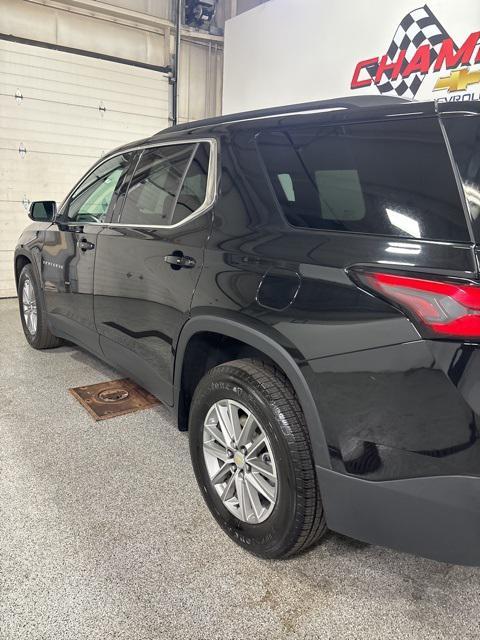 used 2022 Chevrolet Traverse car, priced at $29,680