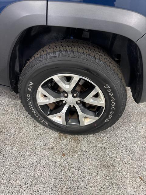 used 2018 Jeep Cherokee car, priced at $21,580