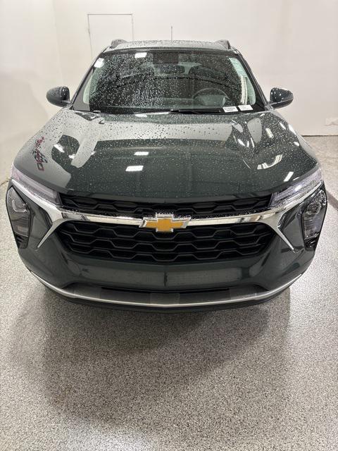 new 2025 Chevrolet Trax car, priced at $25,605