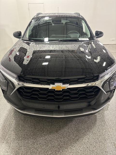 new 2025 Chevrolet Trax car, priced at $25,605