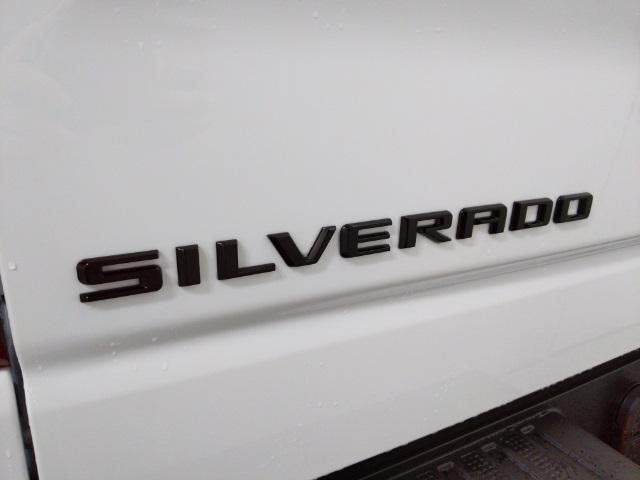 new 2024 Chevrolet Silverado 1500 car, priced at $50,403
