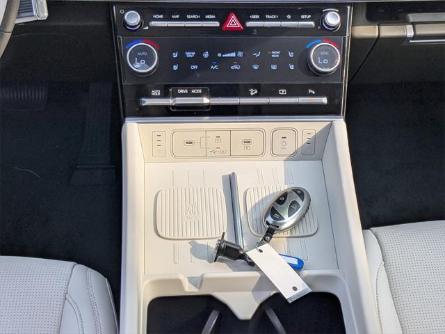 new 2025 Hyundai SANTA FE HEV car, priced at $44,770