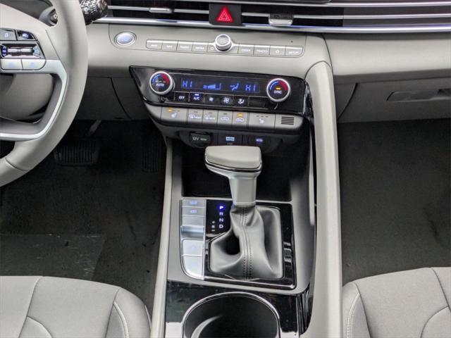 new 2025 Hyundai Elantra car, priced at $25,234