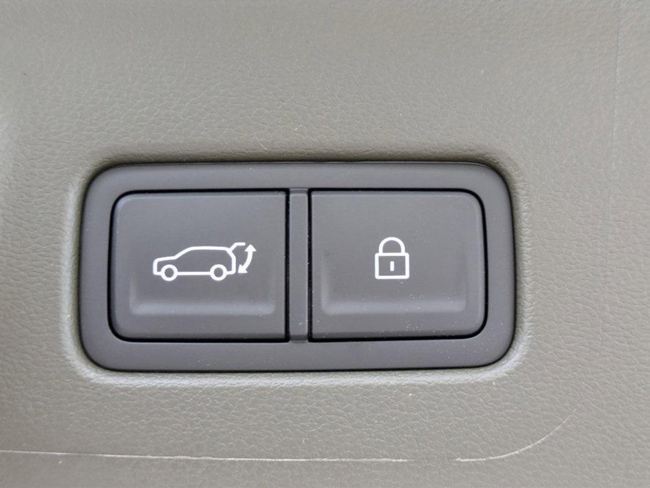 new 2025 Hyundai SANTA FE HEV car, priced at $45,111