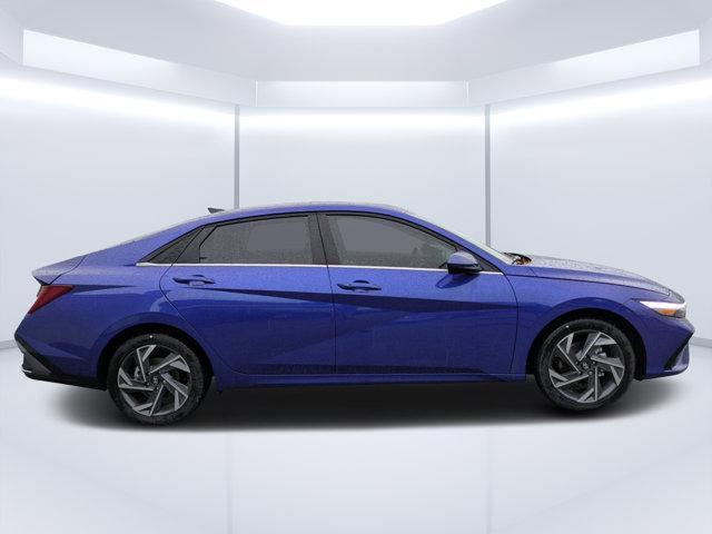 new 2025 Hyundai Elantra car, priced at $27,240