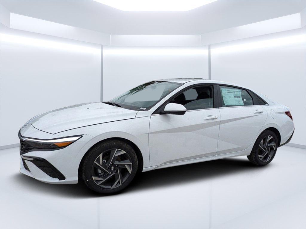 new 2025 Hyundai Elantra car, priced at $25,268