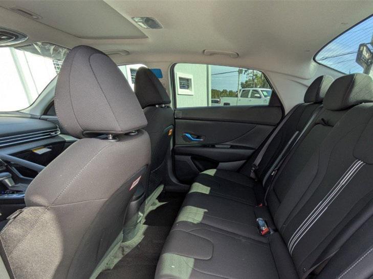 new 2025 Hyundai Elantra car, priced at $25,268