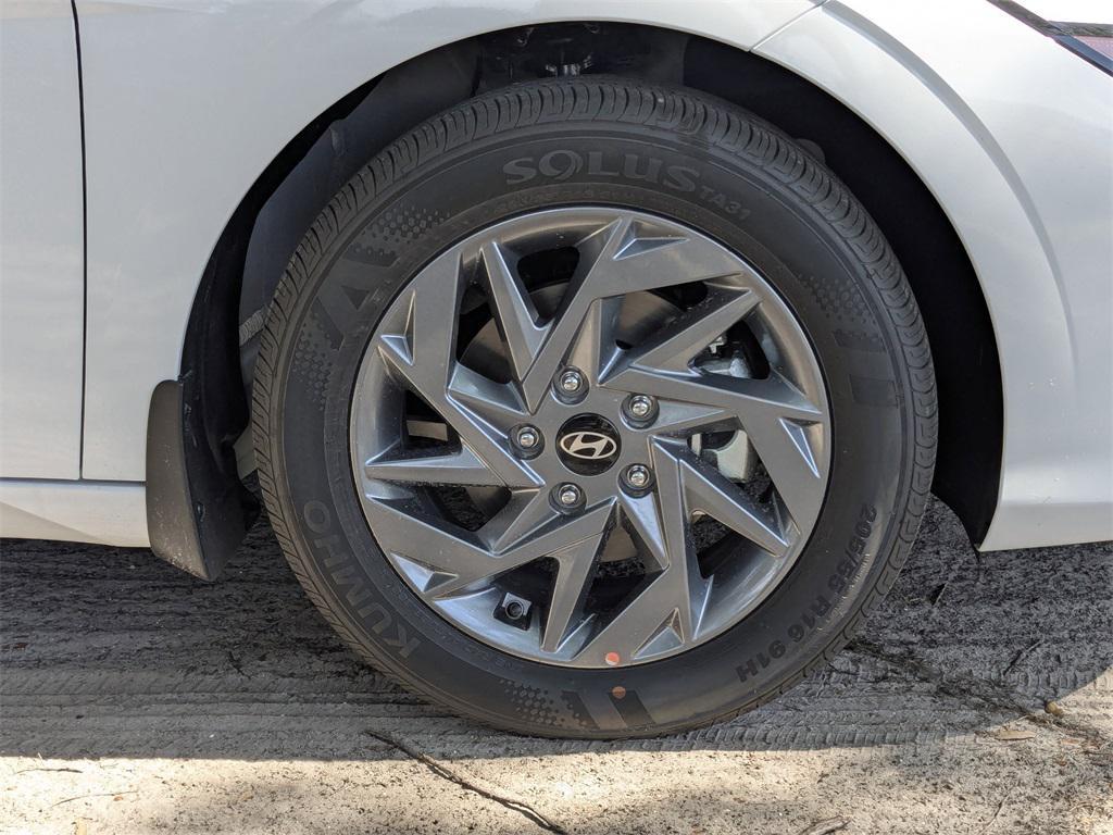 new 2025 Hyundai ELANTRA HEV car, priced at $23,848