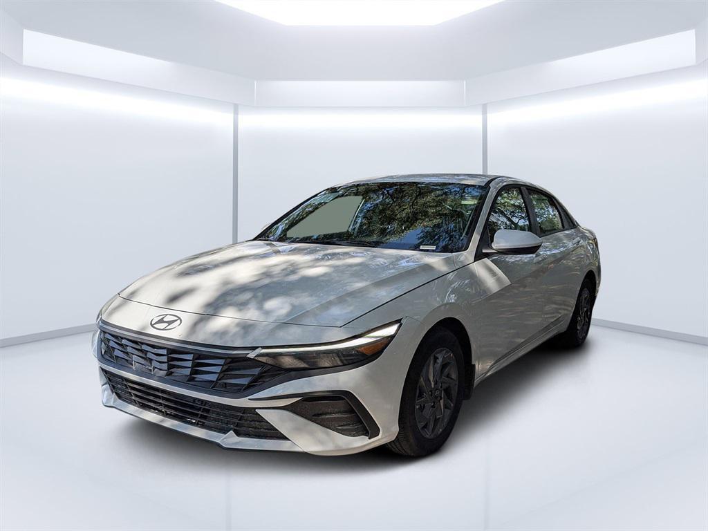new 2025 Hyundai ELANTRA HEV car, priced at $23,848