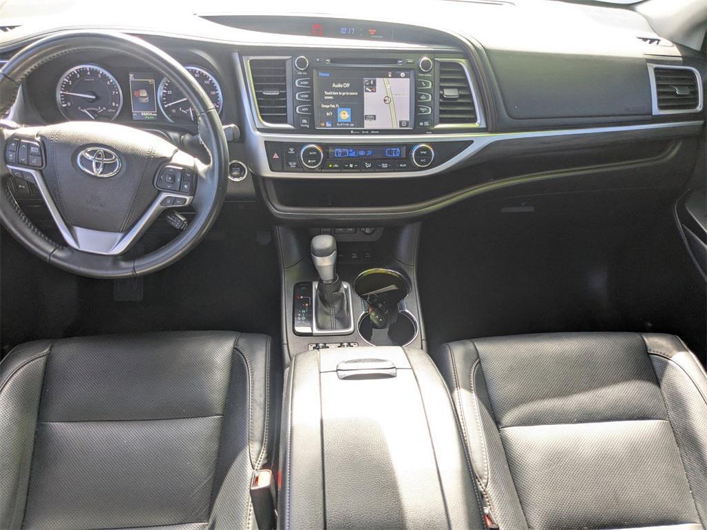 used 2017 Toyota Highlander car, priced at $24,257