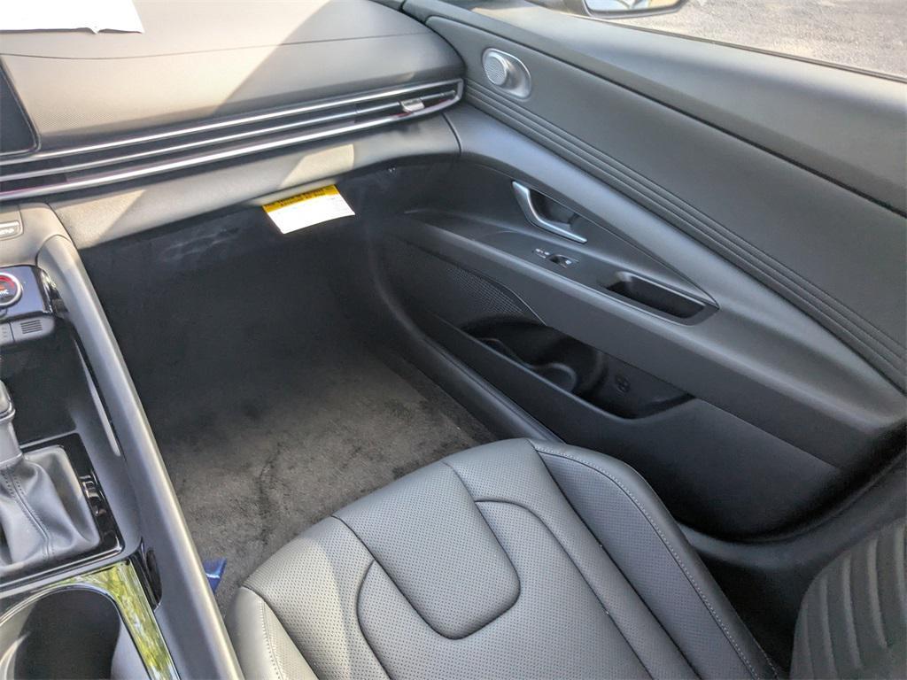 new 2025 Hyundai ELANTRA HEV car, priced at $27,484