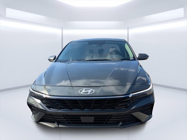new 2025 Hyundai Elantra car, priced at $27,761