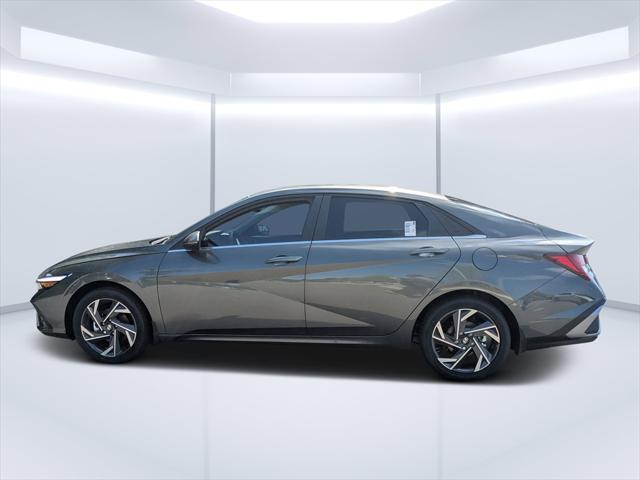 new 2025 Hyundai Elantra car, priced at $27,761